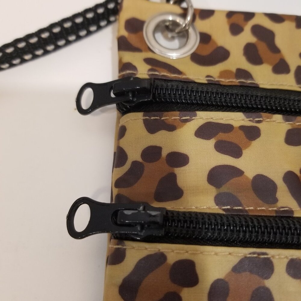 Scout Bags Crossbody Bag/Purse, EUC - Picture 11 of 12